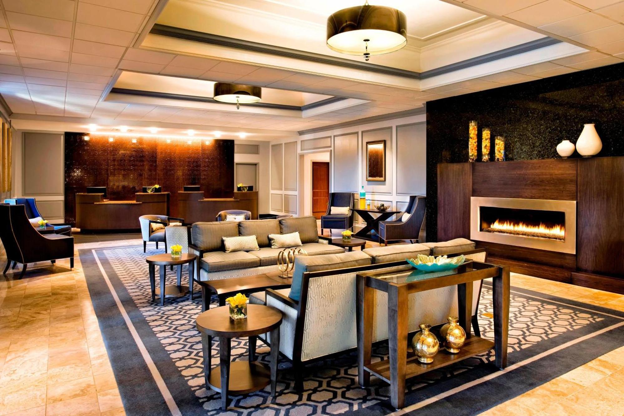 Sheraton Framingham Hotel & Conference Center Kültér fotó